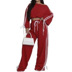 Red and white 2 piece set